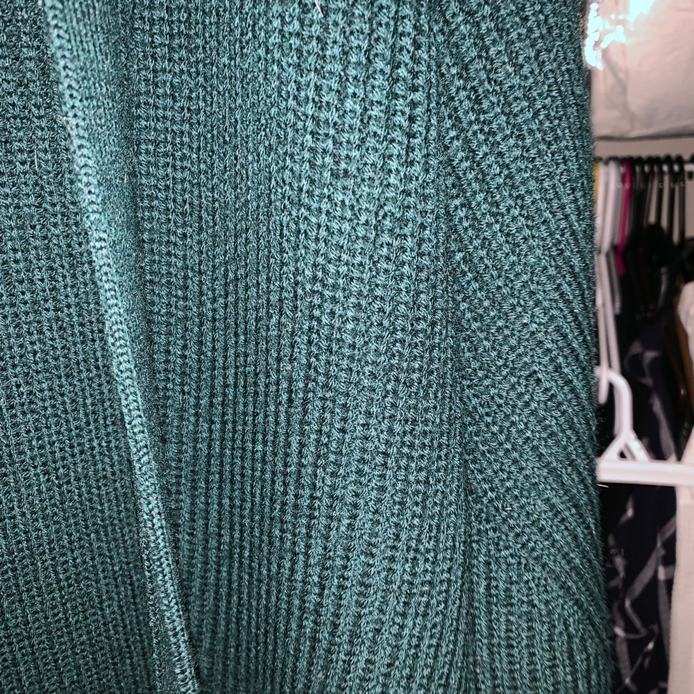 Rourke Sweater - Picture 7 of 11